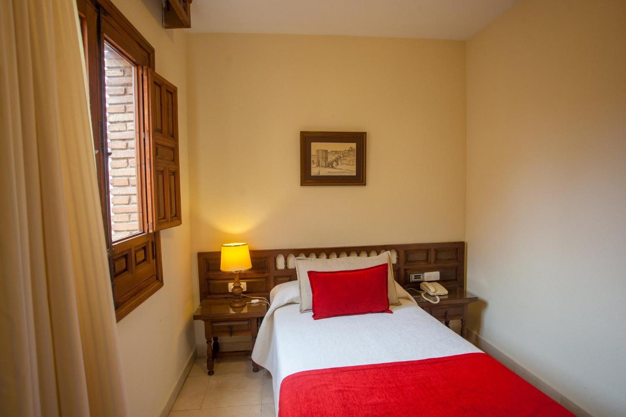 Hotel Sercotel Alfonso VI Toledo Luaran gambar